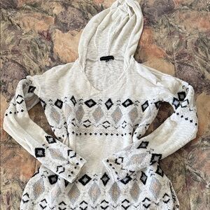 Sanctuary White and Black Long Sleeve Top